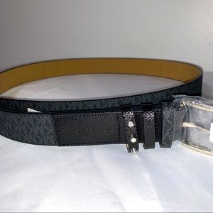 NEW Michael kors Black logo belt size Large